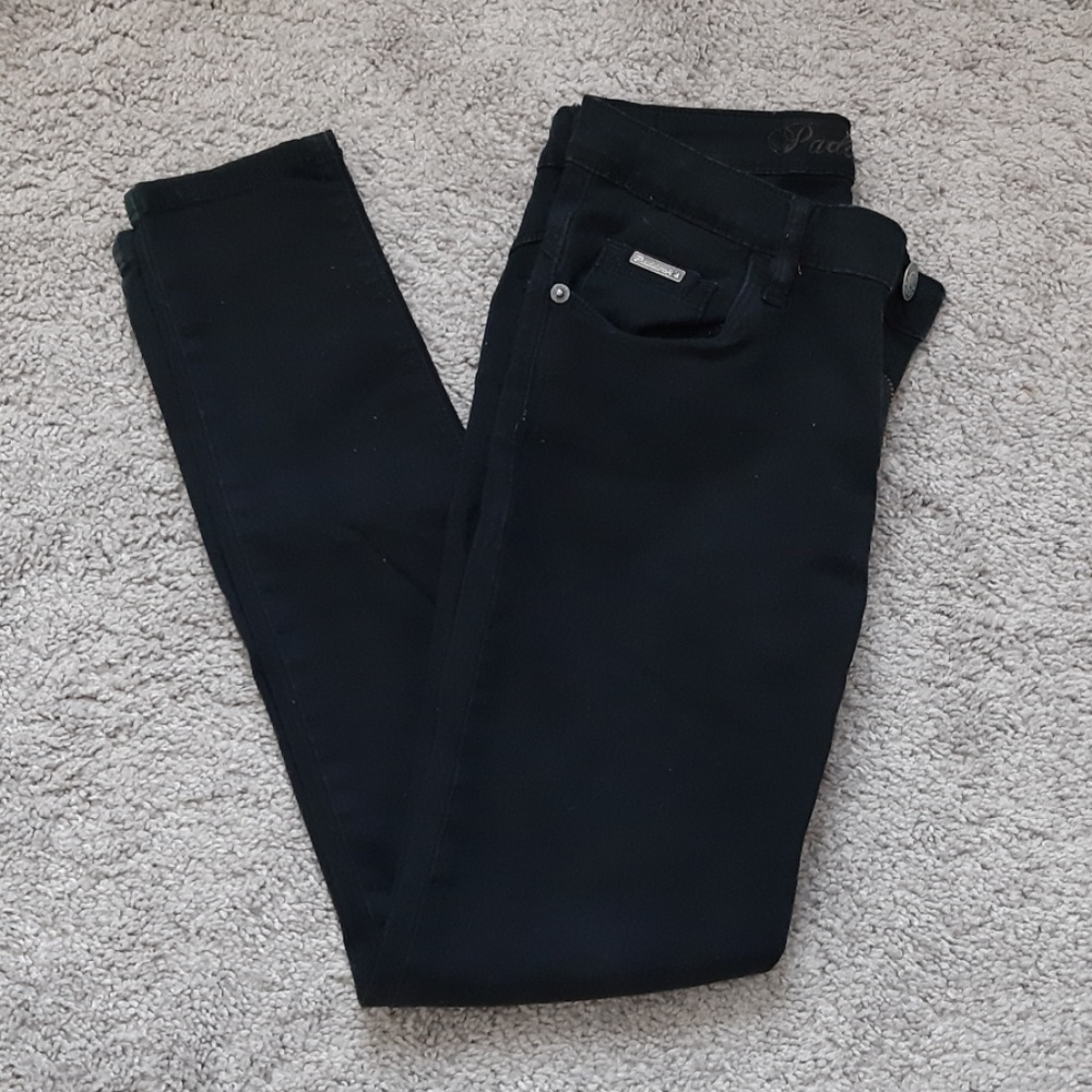 Black Skinny Jeans